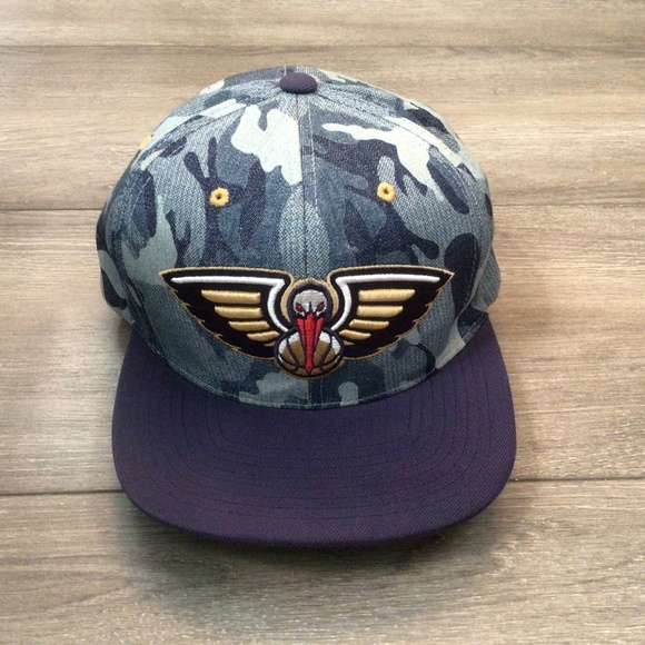 Mitchell and Ness New Orleans Pelicans Snapback Hat in Denim Camo - Picture 1 of 10